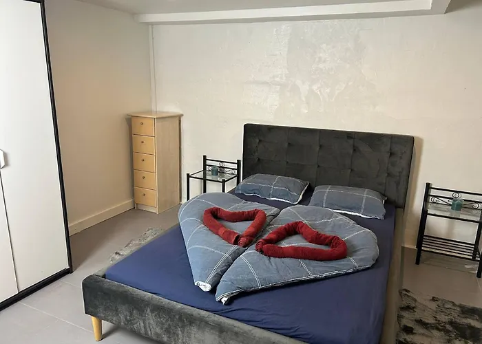 Basement In Appartement *